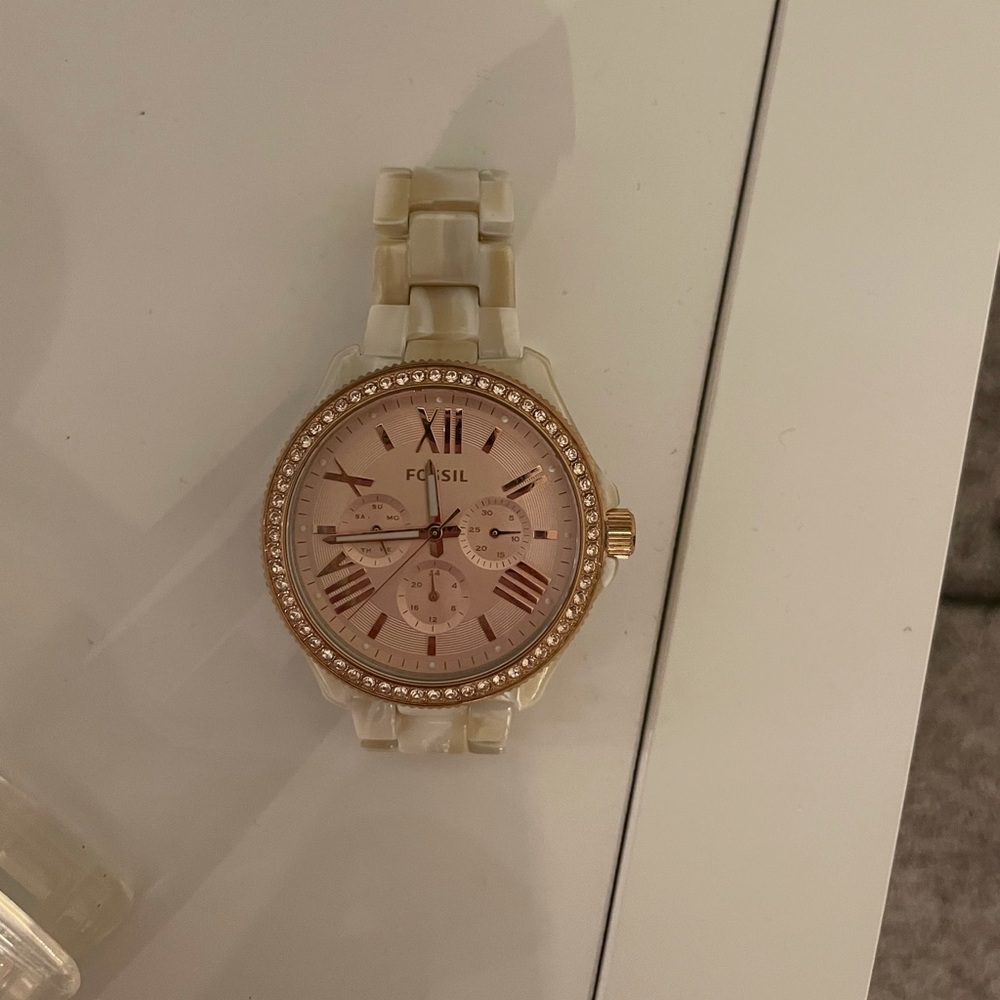 2 for 25 Resin fossil watch